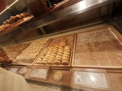 面包甜点陈列柜-泸溪河桃酥(西直门凯德店)