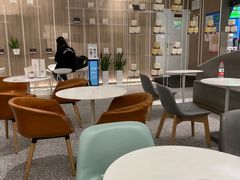 大堂-奈雪的茶(市百一店)