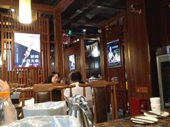 大堂-郑喜旺烧烤(郑州总店)