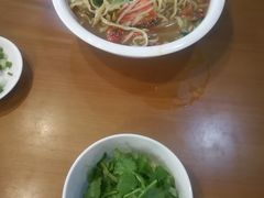 -象山小白象海鲜面