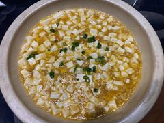蟹粉豆腐-上海会馆(香港名都店)