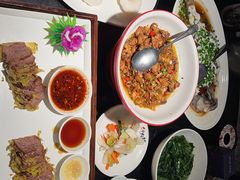 -鱼你相聚·河鲜馆(袁家岭店)