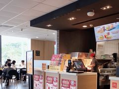 -麦当劳(华亚广场店)