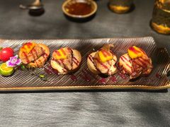 -蟹犇前•帝王蟹雪蟹(陆家嘴店)