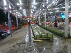 -红月湾海鲜饭店•沙滩海景(双月湾店)
