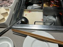 -海底捞火锅(关山保利店)