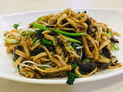 湿炒牛河-菜忠潮州牛肉店(岗厦店)