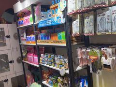 -车接车送·寄养洗护·德文猫舍(大宁店)