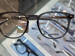 -回瑞眼镜·蔡司·依视路官方授权店(广益路万达店)