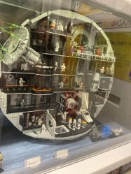 -乐高品牌旗舰店(人民广场店)