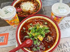 牛肉笋子面-杨大叔爱面子·四川小吃(岗头店)