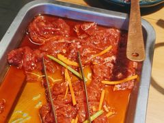 -洱火云南酸菜牛肉火锅(石景山当代商城店)