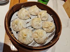 -馋三尺蟹粉小笼(人民广场店)