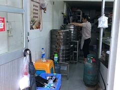 -洪记江鹰包行总店