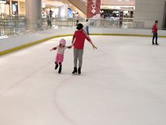 -冰纷万象滑冰场(深圳万象城店)