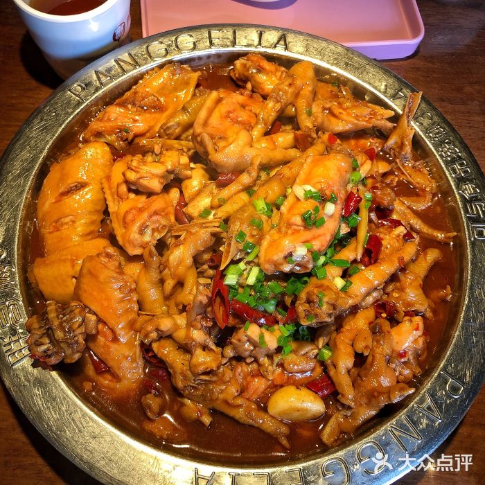 胖哥俩肉蟹煲(学林街店)鸡翅煲图片