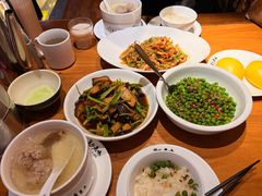 -巢爷老味(东方红店)