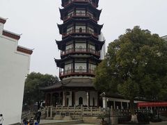 -绳金塔