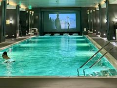-丽思卡尔顿酒店泳池(金融街店)