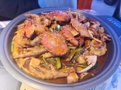 -徐记小怪兽肉蟹煲店(哈西万达金街店)