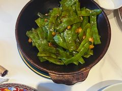 石锅焗芸豆-关里关外·鱼头泡饼(唐冶绿地汇店)