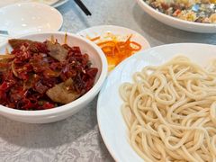 -汗腾格里·风味餐厅(新疆驻京办店)