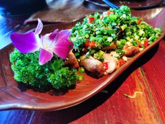 大理风味葱椒鸡-花马天堂云南餐厅 Lost Heaven(外滩店)