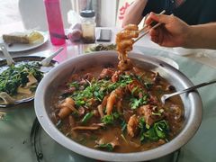 -华龙特色大骨鸡农家菜馆