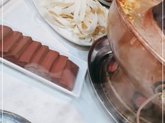 -羊家胡同·龙虾烧烤火锅(龙汇路店)
