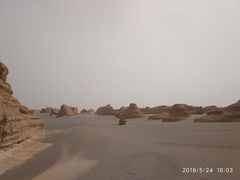 -敦煌雅丹国家地质公园