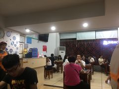 -黄师奶甜品店