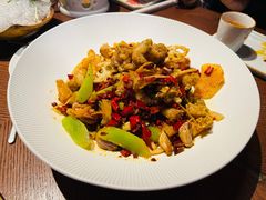 -映水芙蓉(长宁来福士店)