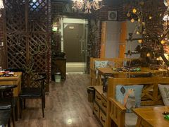 -MAX伯爵趣味互动密室逃脱(大坪D馆店)
