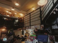 -无牌咖啡&酒馆