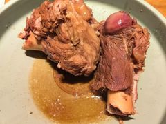 -95号酱骨·一块豆腐(展春园西路店)