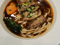 -康师傅私房牛肉面(马泉营奥莱店)