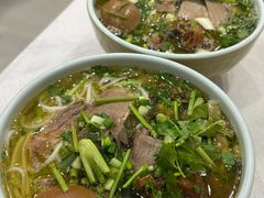 -全家福米线
