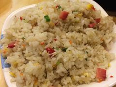 -佰人王串串香火锅(洋珠巷店)