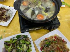 -仙客石锅牛肉