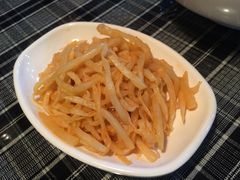 酸笋-八十八粉儿(尚都店)