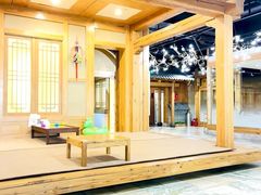 -爱江山温泉(凌奥店)