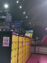 -失重星球乐园·蹦床馆(欢乐谷店)