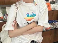 -枫叶小镇奥特莱斯