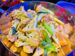 -钳真多钓虾馆·小龙虾海鲜烧烤(九六广场店)