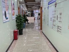 -茂菊口腔连锁(浦东南路店)