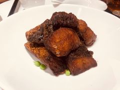 老上海熏鱼-新吉士·上海菜(浦东LCM置汇旭辉店)