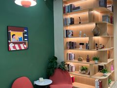 -ME Marvel English 麦迩威英语(万象城校区)