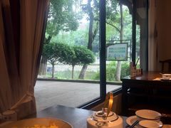 -绍兴老味道·非遗门店(银泰城店)