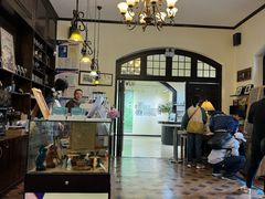 -良友书坊(安徽路店)