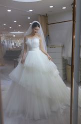 -台湾蔡美月婚纱租赁